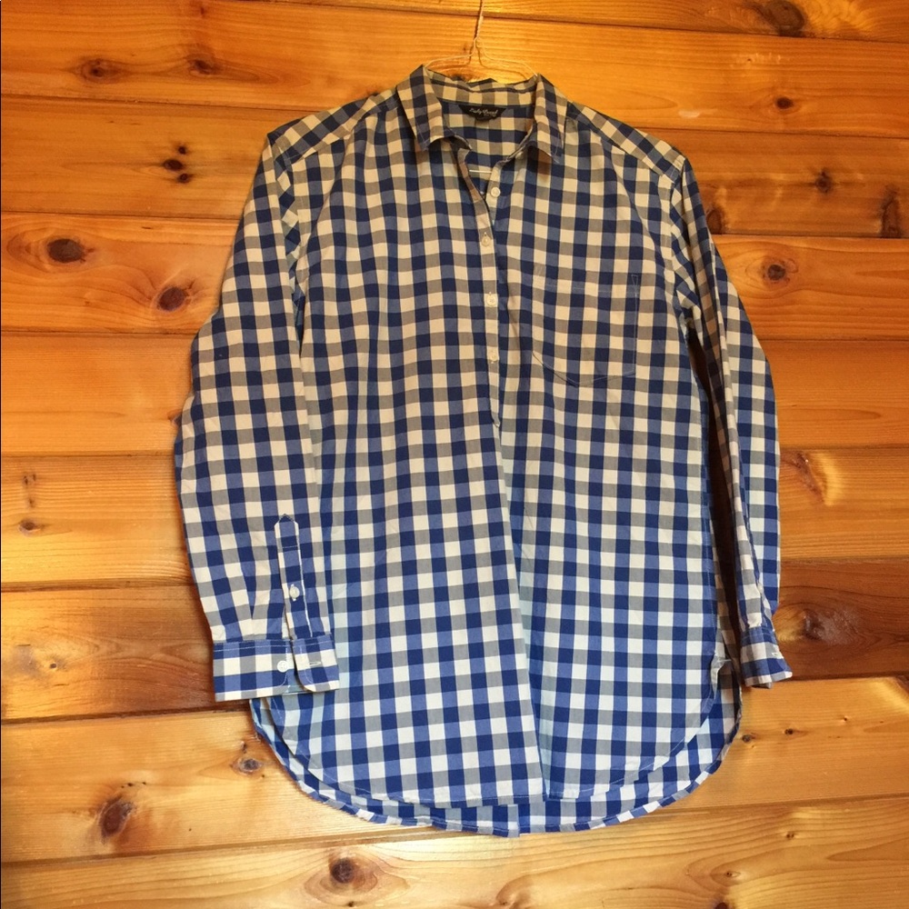 Lucky Brand long sleeves shirt.